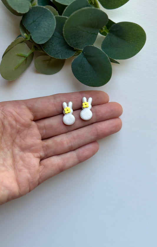 Bunny Stud Earring image 0
